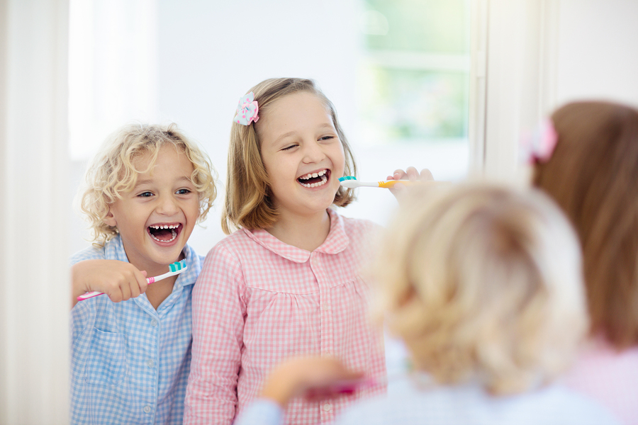 Brushing tips to keep kids brushing their teeth.